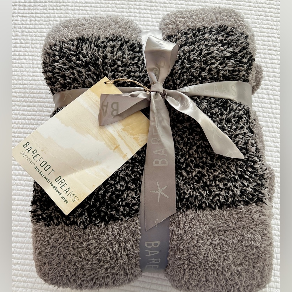 Barefoot Dreams CozyChic Blanket with Heathered Stripe